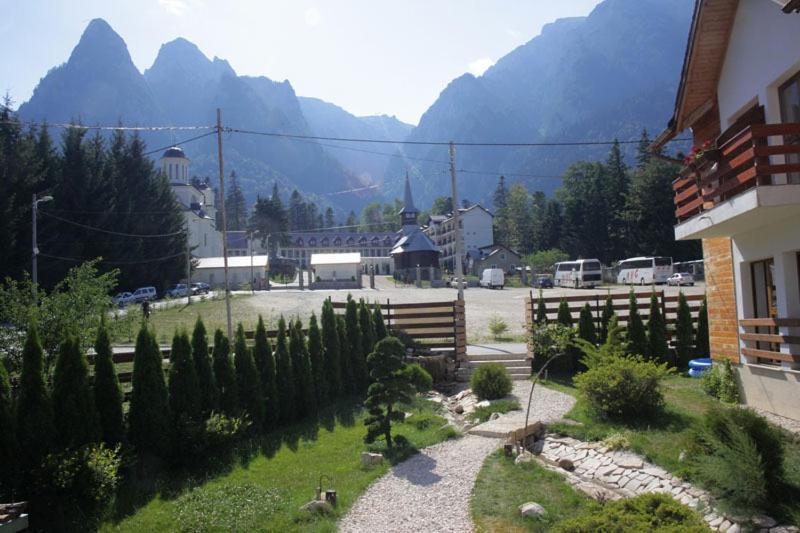 Villa Ermitage Buşteni Exterior foto