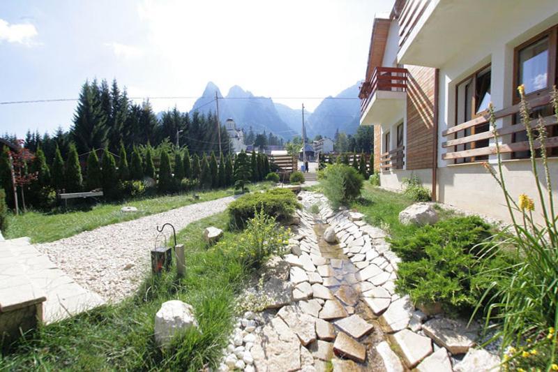 Villa Ermitage Buşteni Exterior foto